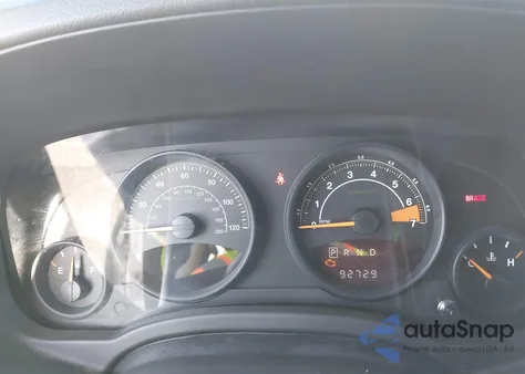 2014 Jeep Compass Sport из США, поврежденный, VIN 1C4NJCBA4ED881778